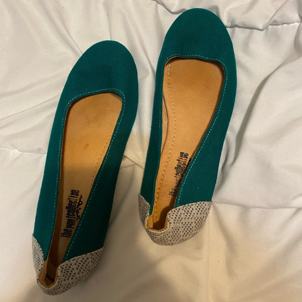 The Root Collective Emerald Gaby Flats